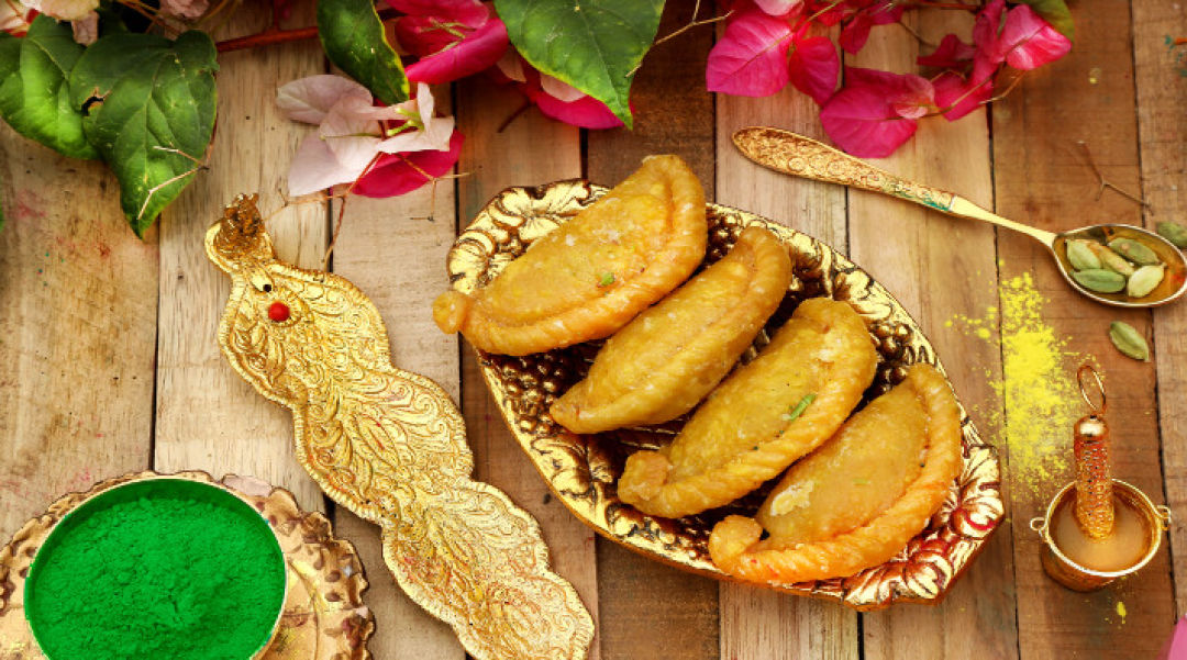 8 Types of mouth-watering Gujiya you should try this Holi