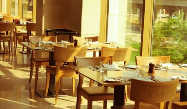 Spring-Radisson Blu Hotel, Dwarka-restaurant/110815/restaurant220211028114108.jpg