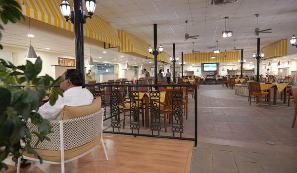The Courtyard -Featherlite Evoma Hotel & Business Centre-restaurant/330723/restaurant320230617130605.jpg