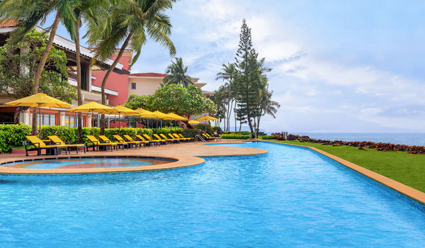 Waterfront Terrace and Bar-Goa Marriott Resort & Spa-restaurant/639238/restaurant120220421042705.jpeg