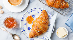 Must Visit Cafes, Bakeries & Restaurants In Mumbai To Celebrate International Croissant Day In Style