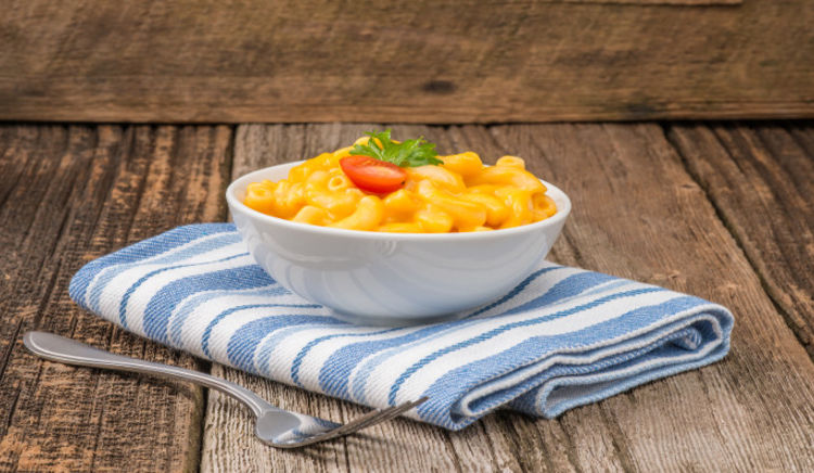 Craving a hot bowl of macaroni smothered in cheese! We picked some of the very best ones Mumbai has to offer.