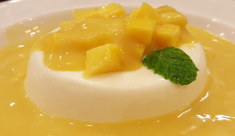 Restaurants serving the most creative mango themed dishes in Mumbai