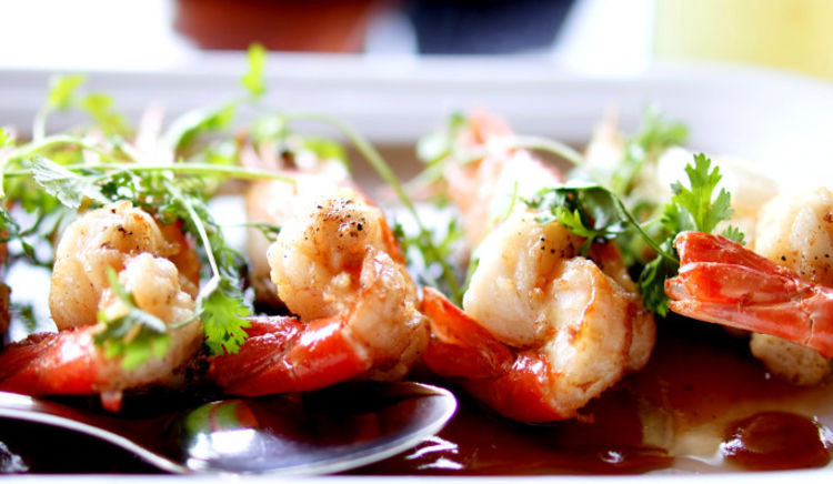 These trendy restaurants are some of the best dishes full of shrimp in Mumbai