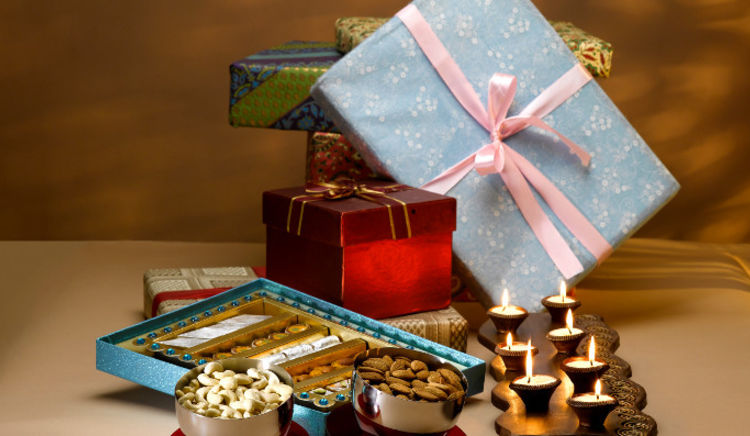 Pamper your friends and relatives with these lovely gifts!
