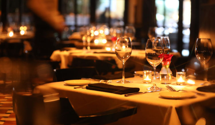 Enjoy a luxurious dining experience at these fabulous restaurants in Mumbai