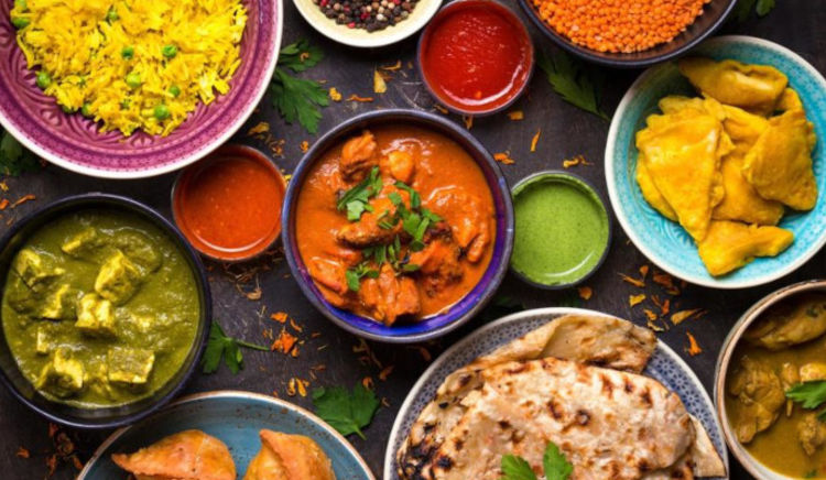 Don’t know what to eat? These mouth-watering dishes are a must-try when in Delhi.