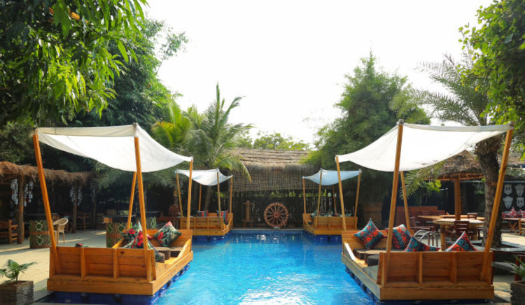 An oasis of paradise to unwind and relish international flavours and exotic drinks