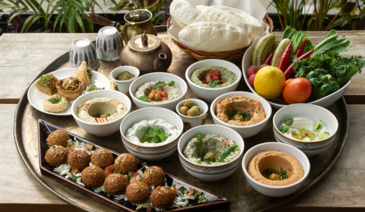 Indulge in the irresistible flavours of the Middle East!