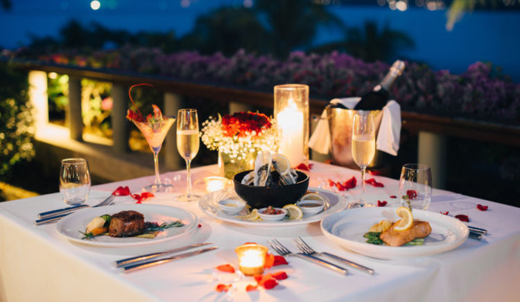 Treat your loved one at these most romantic restaurants in Delhi NCR
